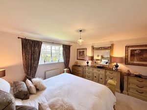 Photo 5- click for photo gallery